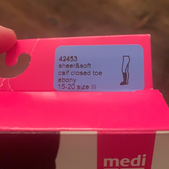 Medi Calf Compression Stockings - Picture 7 of 8